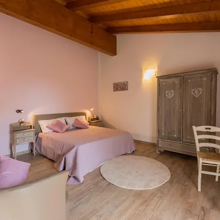 Sara&sara Agrituristico Bed & Breakfast Savorgnano